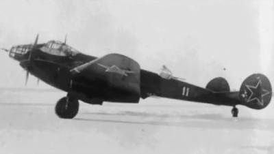 Дальний бомбардировщик Ер-2