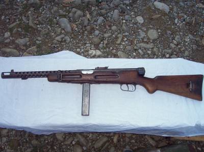 9мм пистолет-пулемет Beretta mod. 1938/42