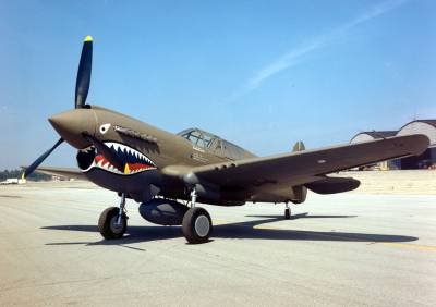 Американский истребитель Curtiss P-40 Warhawk (Tomahawk или Kittyhawk)